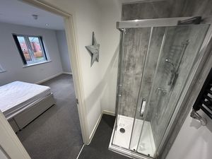 Photo 8- click for photo gallery